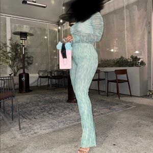 House of CB ‘Eleanor’ Ivy Print Bodysuit & ‘Erin’ Ivy Print Trousers SET